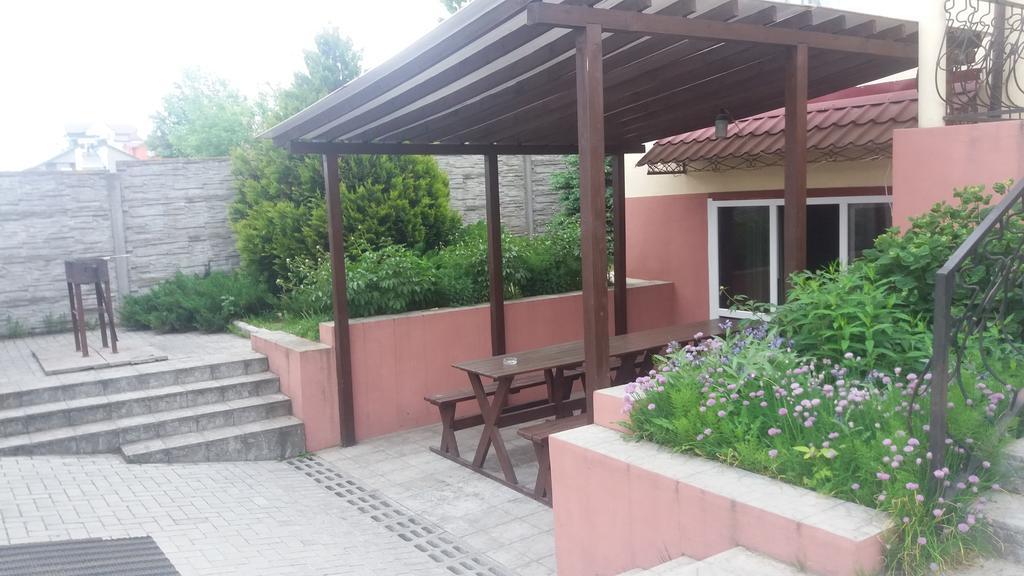 Вилла Дом для отпуска Усадьба в Лапенках Гродно Экстерьер фото